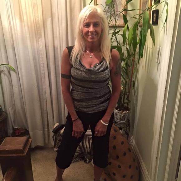 Meet your Posher, Linda - Picture 1 of 1